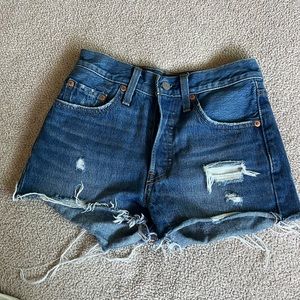 Levi shorts